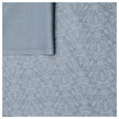 Baumwollsatin Halbdruck Ornamente helles rauchblau und weiß
