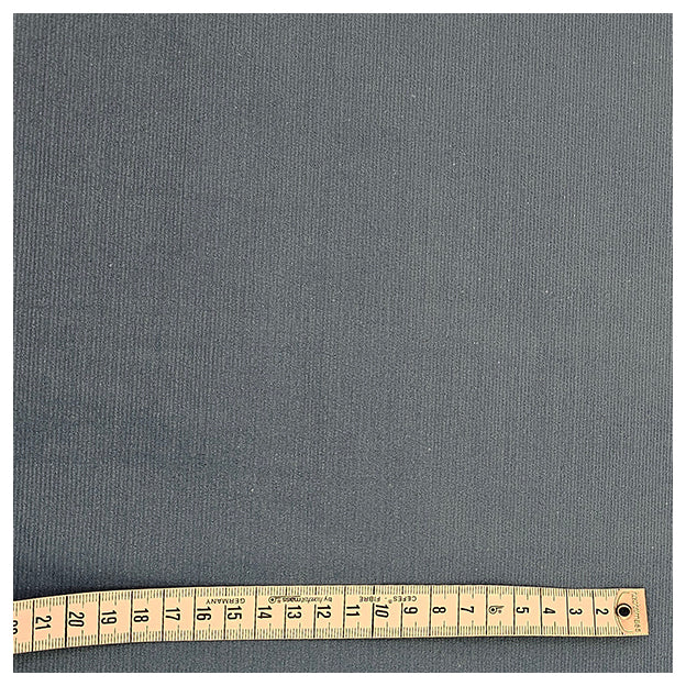 Babycord hellblau