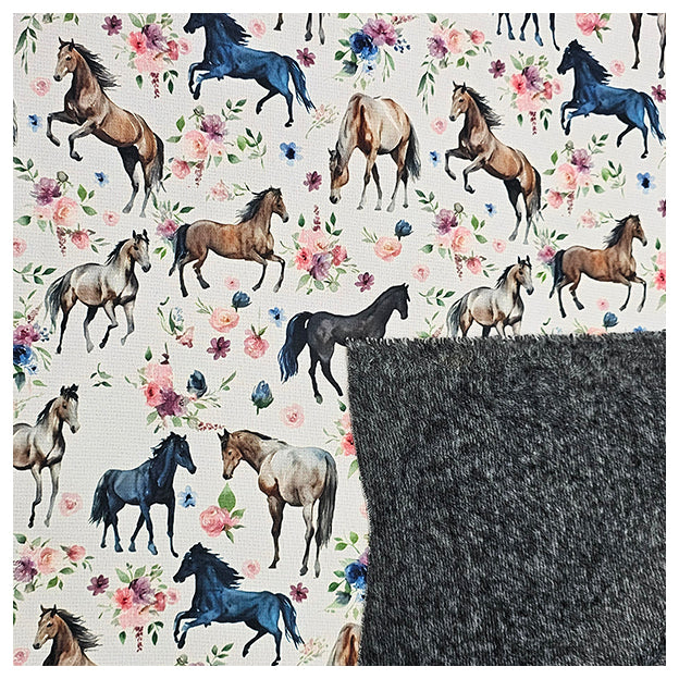 Alpenfleece Pferde