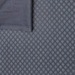 Baumwollsatin kleine Ornamente Halbdruck in pflaumenblau