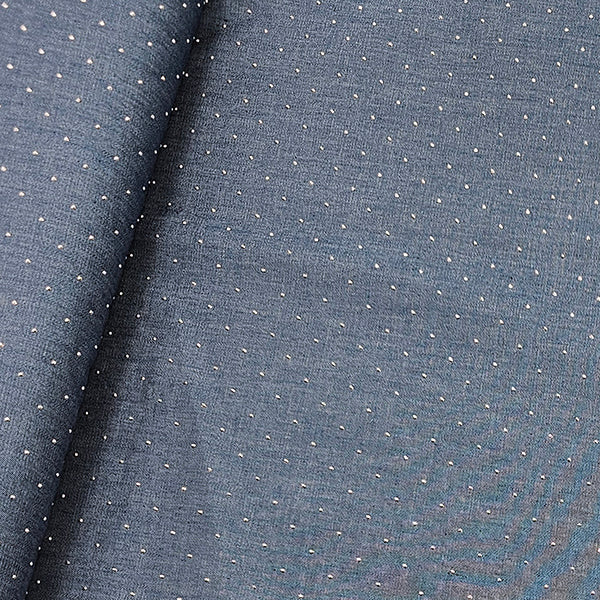 Jeansstoff mit Nieten